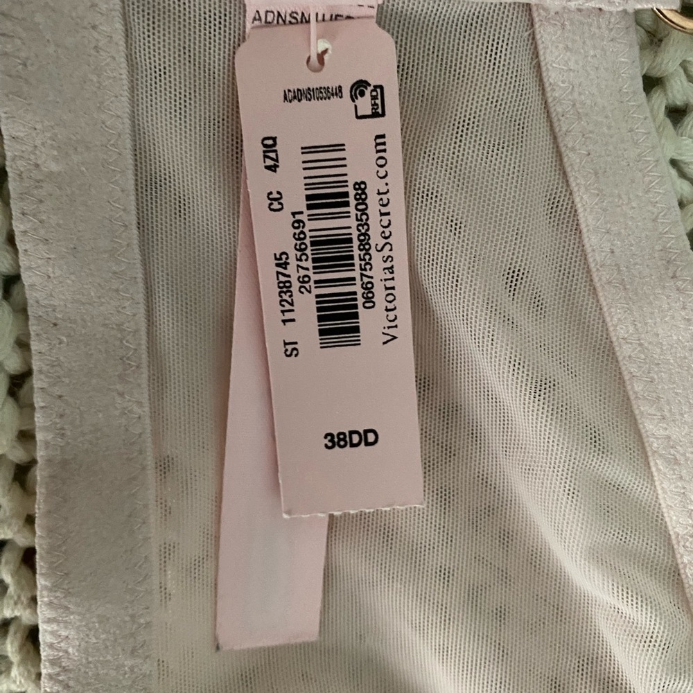 Bra - Picture 5 of 6